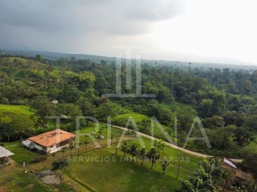 FINCA EN VENTA SAN GABRIEL DEL BABA - SANTO DOMINGO
