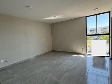 ESTRENA CASA EN VENTA FRACC.VALLE DE JURIQUILLA 3 RECÀMARAS AMENIDADES