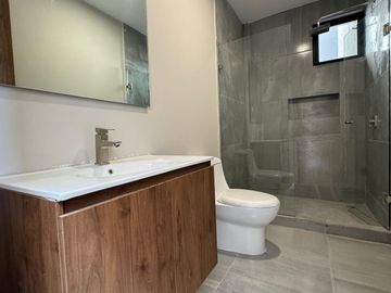 ESTRENA CASA EN VENTA FRACC.VALLE DE JURIQUILLA 3 RECÀMARAS AMENIDADES