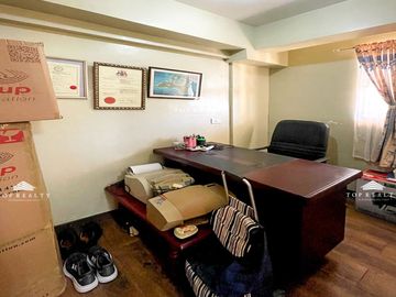 The Royal Palm Residences 3-Bedroom 3BR Combined Condo Unit for Sale in Acacia Estates, Taguig City