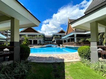 The Royal Palm Residences 3-Bedroom 3BR Combined Condo Unit for Sale in Acacia Estates, Taguig City