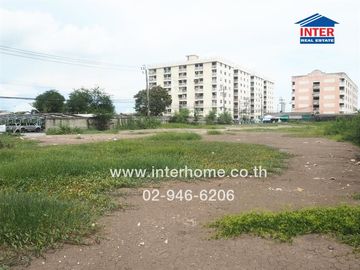 Vacant land 2 rai 90 sq.w. Soi Theparak 102, Theparak Road, Bangna-Trad Road, Mueang Samut Prakan, Samut Prakan