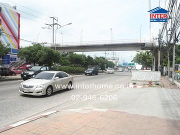 Vacant land 2 rai 90 sq.w. Soi Theparak 102, Theparak Road, Bangna-Trad Road, Mueang Samut Prakan, Samut Prakan