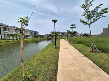 Unit Langka Kavling Pantai Indah Kapuk 20x50m, View Danau