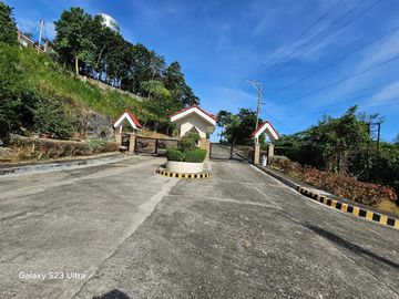 CROWN HEIGHTS   SUBDIVISION, Lot Only 150 sqm at COMPOSTELA CEBU