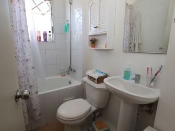Se Vende Casa En Puente Alto - Calle Lago del Parillar