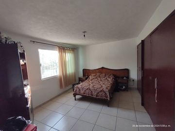 Casa Oportunidad en Venta CASA 160MTS amplios Espacios Centrica FRENTE A PARQUE Av Patria &AV LOPEZ MATEOS Zapopan