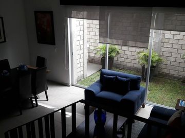 Casa Oportunidad en Venta CASA 160MTS amplios Espacios Centrica FRENTE A PARQUE Av Patria &AV LOPEZ MATEOS Zapopan