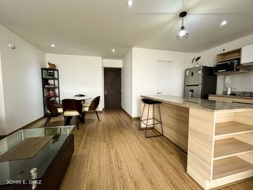 ¡Vive el Lujo en Miraflores! Moderno Departamento de 2 Habitaciones con Cochera por $219,000
