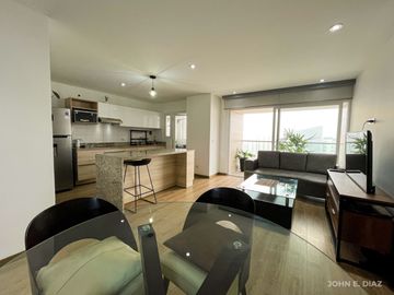 ¡Vive el Lujo en Miraflores! Moderno Departamento de 2 Habitaciones con Cochera por $219,000