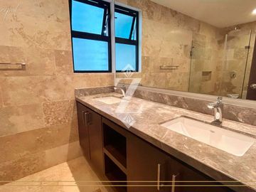 INCREÍBLE DEPARTAMENTO EN AVENIDA BONAMPAK, TORRE PANAMERO