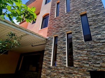 VENTA DE CASA EN CONOCOTO, MARQUEZA DE SOLANDA