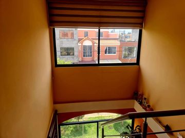 VENTA DE CASA EN CONOCOTO, MARQUEZA DE SOLANDA