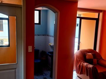 VENTA DE CASA EN CONOCOTO, MARQUEZA DE SOLANDA