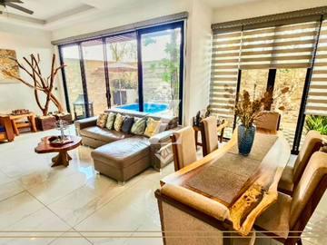 CASA EN AQUA