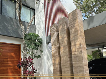 CASA EN AQUA