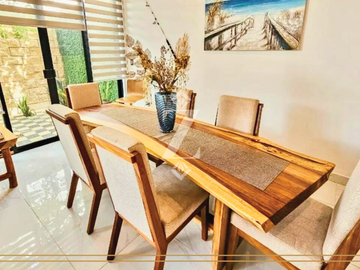 CASA EN AQUA
