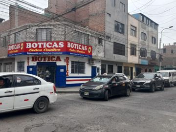 SE VENDE COMO TERRENO EN SMP