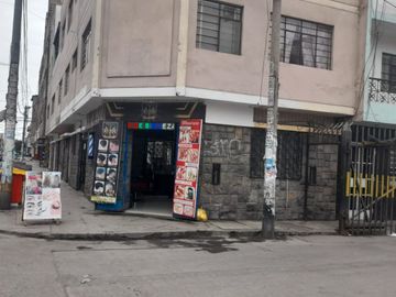 SE VENDE COMO TERRENO EN SMP