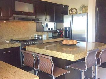 Vendo casa en Colinas de San Miguel