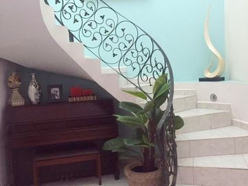Vendo casa en Colinas de San Miguel