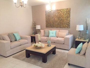 Vendo casa en Colinas de San Miguel