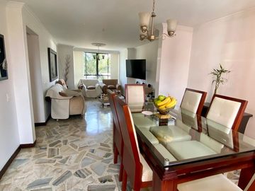 SE VENDE APARTAMENTO EN LA FONTANA, BARRIO HACIENDA