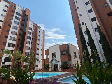 SE VENDE APARTAMENTO EN LA FONTANA, BARRIO HACIENDA