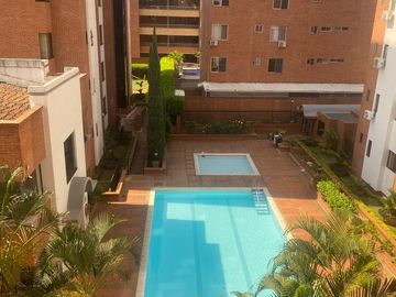 SE VENDE APARTAMENTO EN LA FONTANA, BARRIO HACIENDA