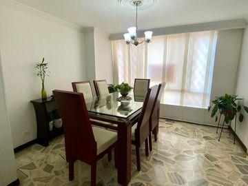 SE VENDE APARTAMENTO EN LA FONTANA, BARRIO HACIENDA
