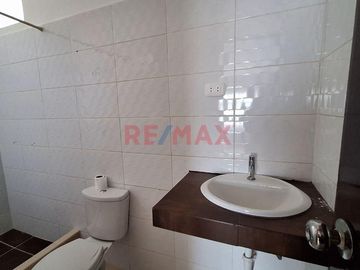 Casa En Venta Av. Libertad Huanchaco Tradicional 4 Cuadras De La Playa 232.70M2-1115492