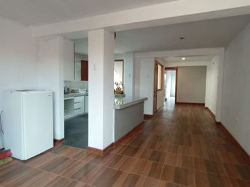 Venta De Amplio Departamento De 120 M2 En Santa Rosa - Callao