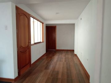 Venta De Amplio Departamento De 120 M2 En Santa Rosa - Callao
