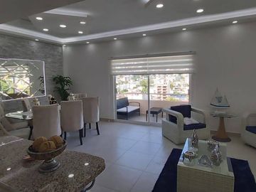 Acapulco Departamento en venta en Costa azul en castillo Breton tercer nivel 3 Recamaras