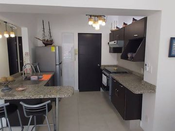 Acapulco Departamento en venta en Costa azul en castillo Breton tercer nivel 3 Recamaras