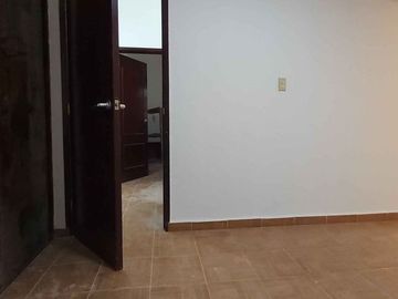 CASA EN VENTA EN COLONIA PASEO DE TAXQUEÑA, ALCALDIA COYOACAN, CALLE PASEO DE LAS TROJES