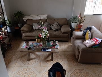 Duplex Piso 1 Frente A Parque Los Olivos