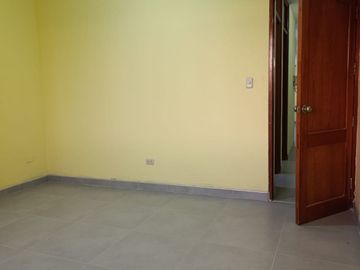 Lindo Departamento En Los Olivos A 5 Minutos De Municipalidad