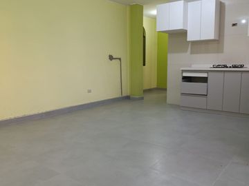 Lindo Departamento En Los Olivos A 5 Minutos De Municipalidad