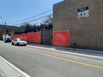 VENDO AMPLIO TERRENO CERCA A LOS ALISOS, OQUENDO CALLAO