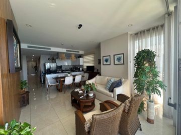 EN VENTA DEPARTAMENTO EN MAZATLAN DE 3 RECAMARAS A PIE DE PLAYA EN  CAMINO AL MAR (EQUIPADO) Y TRES BALCONES