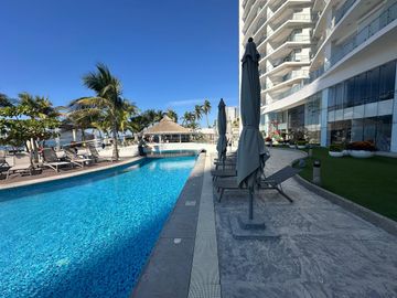 EN VENTA DEPARTAMENTO EN MAZATLAN DE 3 RECAMARAS A PIE DE PLAYA EN  CAMINO AL MAR (EQUIPADO) Y TRES BALCONES