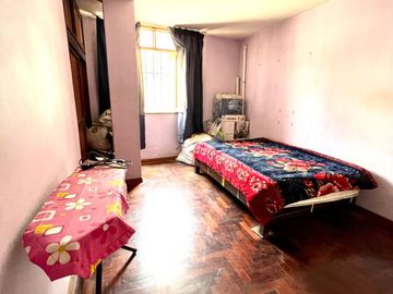Se vende Casa de 3 pisos  el El Agustino