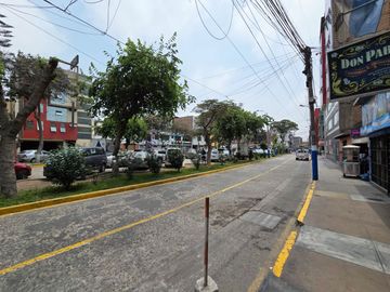 HOTEL 2DO Y 3ER PISO EN VENTA 279 M2 CALLE LAS PERDICES – SANTA ANITA