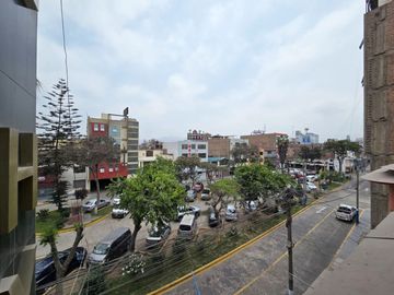 HOTEL 2DO Y 3ER PISO EN VENTA 279 M2 CALLE LAS PERDICES – SANTA ANITA