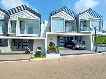 RUMAH BARU DI CLUSTER MEWAH ADA KOLAM RENANG DI SETIABUDI GEGER KALONG