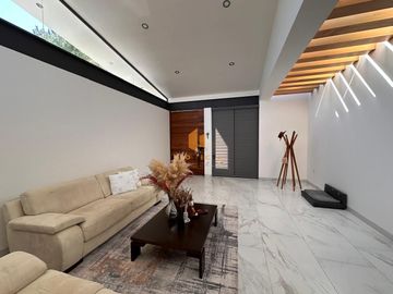 CASA EN VENTA EN CAMPO DE GOLF ALTOZANO