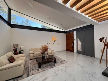 CASA EN VENTA EN CAMPO DE GOLF ALTOZANO