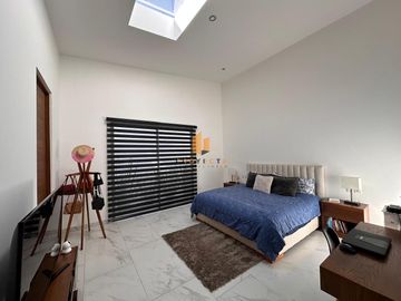 CASA EN VENTA EN CAMPO DE GOLF ALTOZANO
