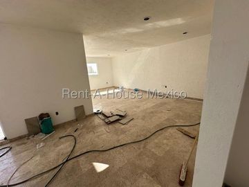 Casa en venta Cumbres del Lago 3 habitaciones FVR